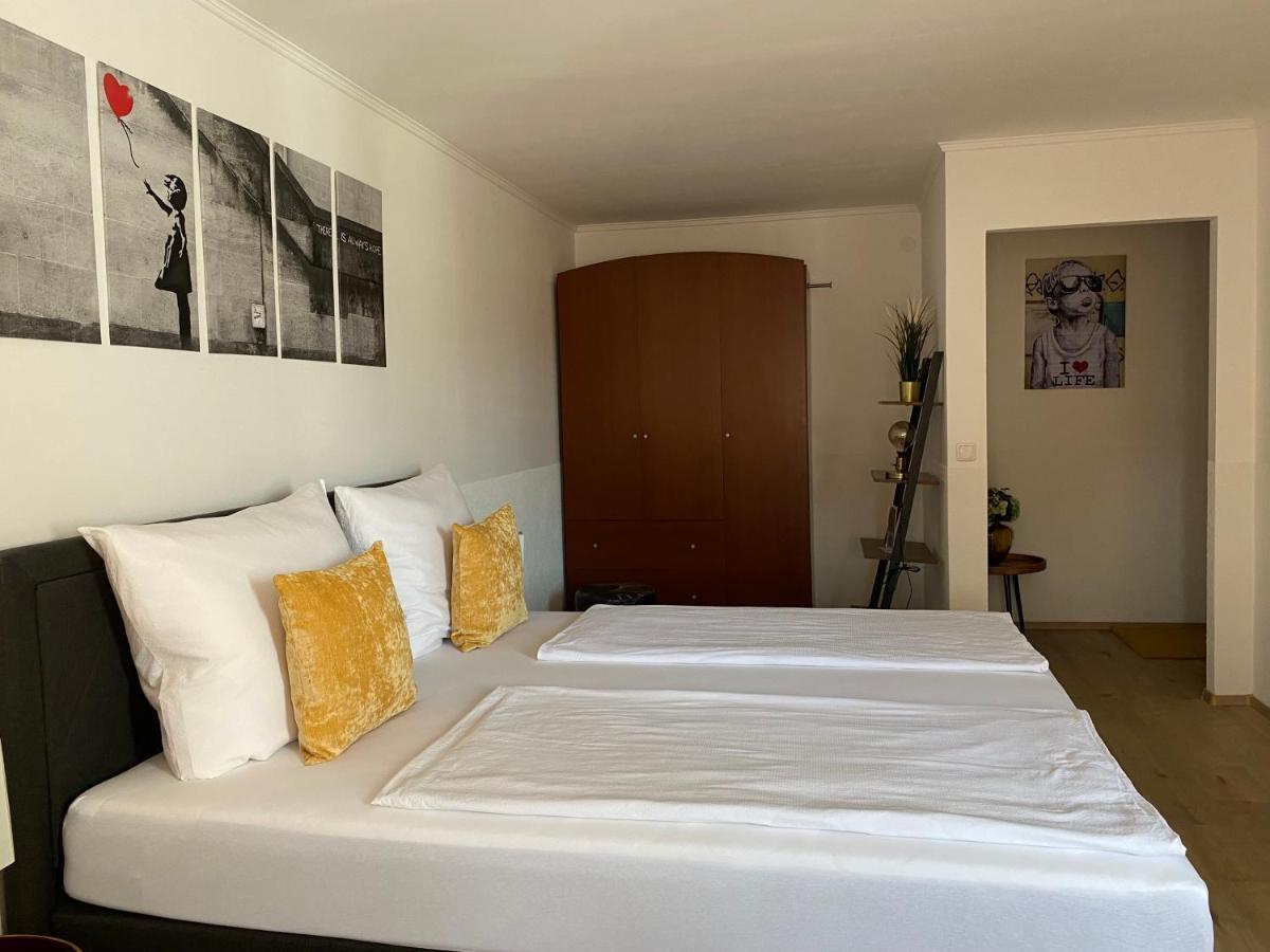 Hotel Am Hafen Мангейм Экстерьер фото