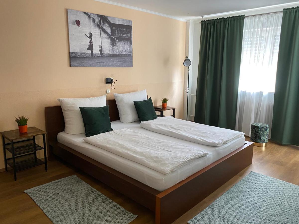 Hotel Am Hafen Мангейм Экстерьер фото