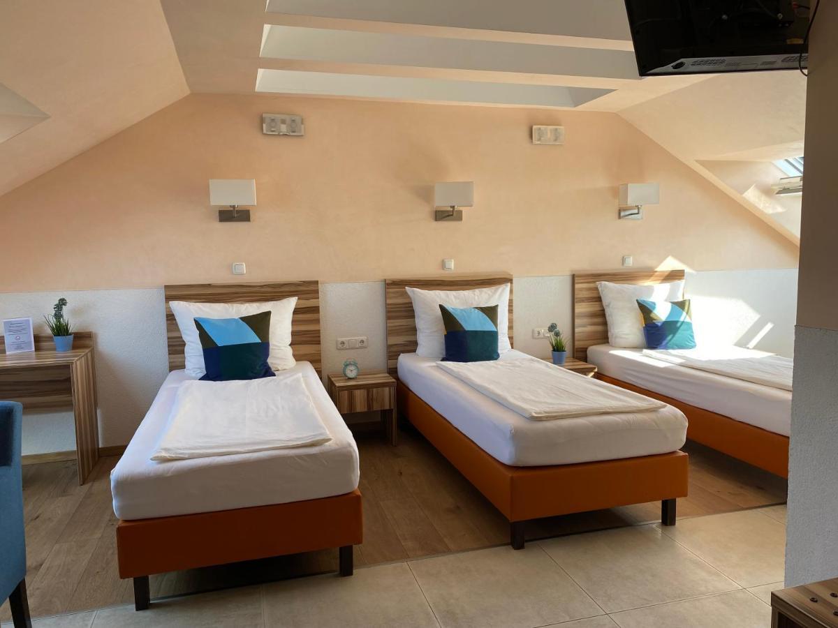 Hotel Am Hafen Мангейм Экстерьер фото