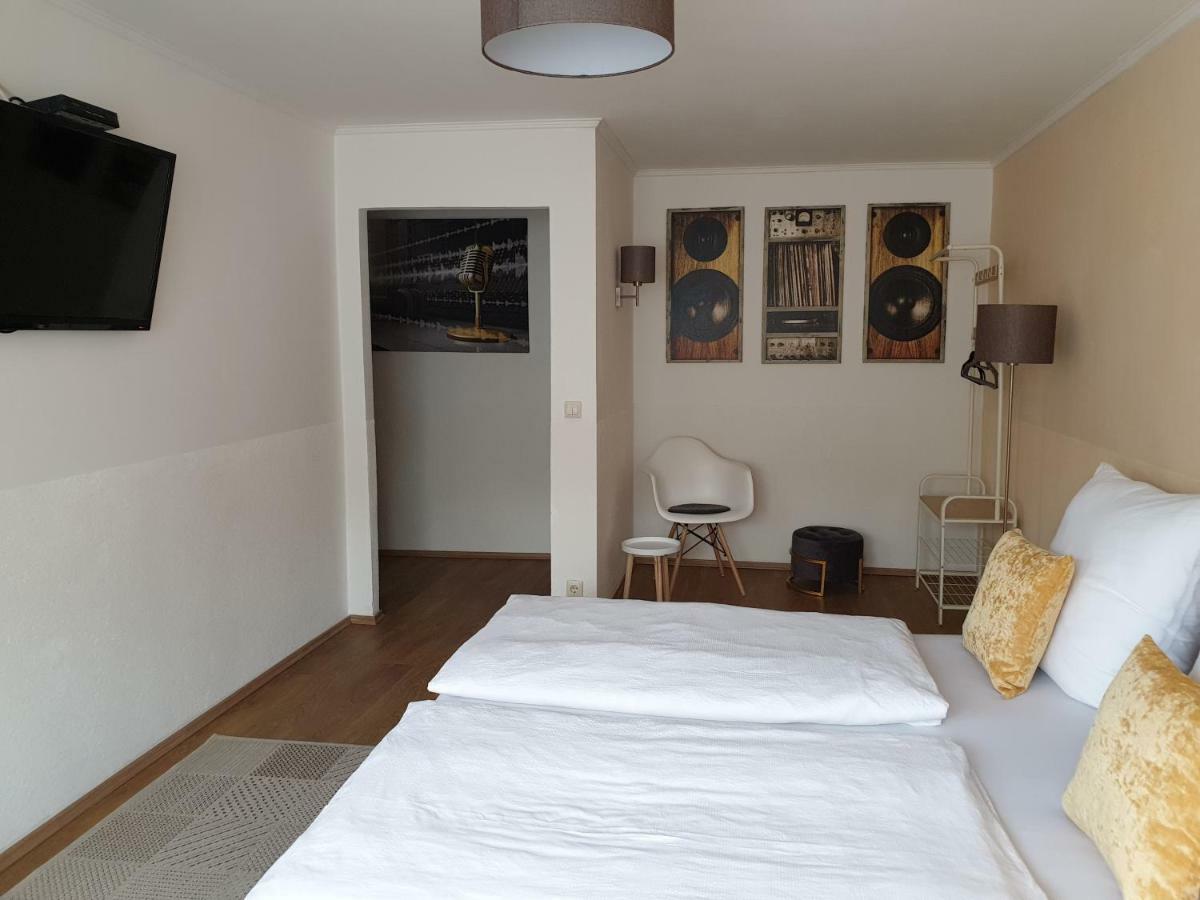 Hotel Am Hafen Мангейм Экстерьер фото